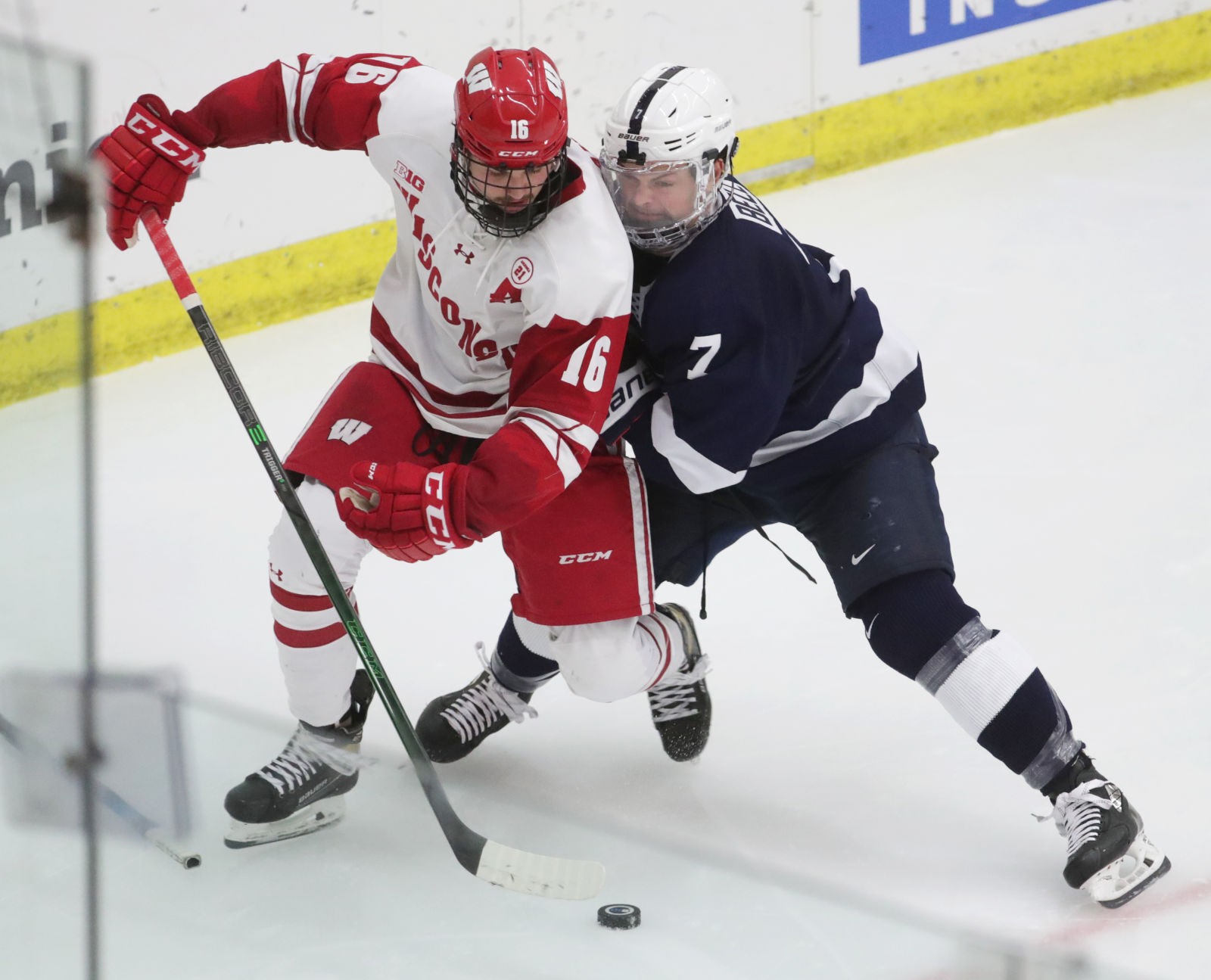 18BadgersHockey1585AJA-11232020211824